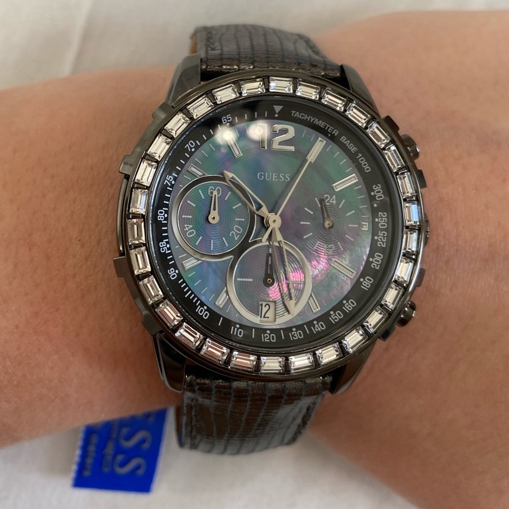 Guess Watch
